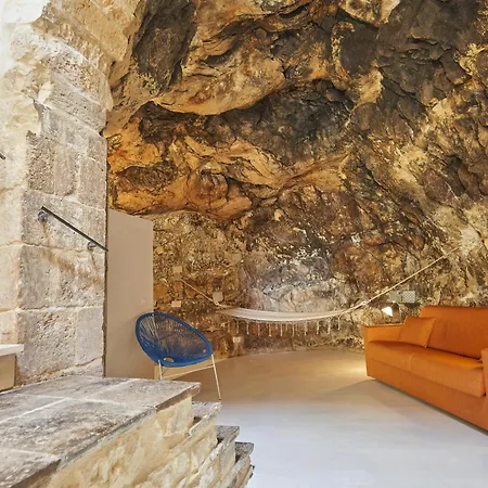 Casa La Grotta
