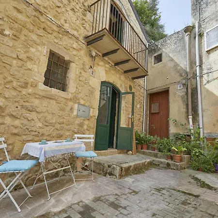 Casa La Grotta *
